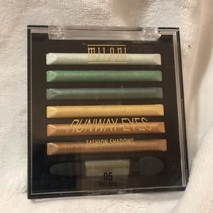 NEW- Milani Runway Eyes eyeshadow Glamorous Gems 05